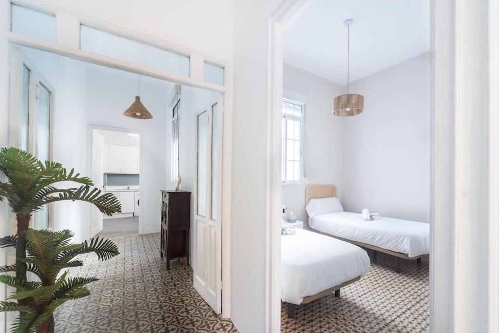Apartment Mosaic Giralda Sevilla Buitenkant foto
