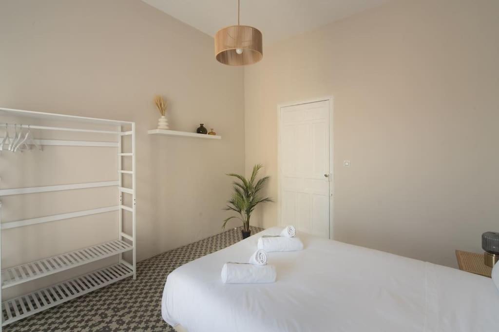 Apartment Mosaic Giralda Sevilla Buitenkant foto