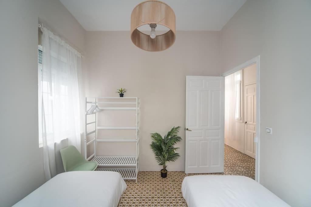 Apartment Mosaic Giralda Sevilla Buitenkant foto